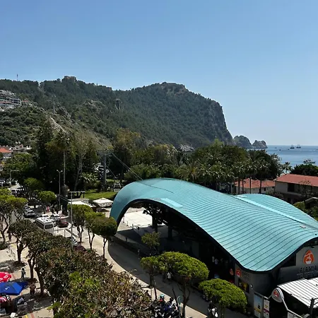 Ξενοδοχείο με διαμερίσματα Havana
